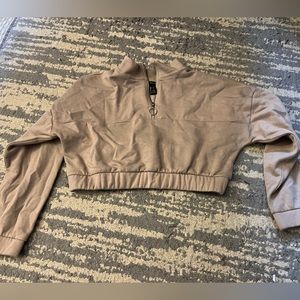 Forever 21 large tan quarter up- never worn